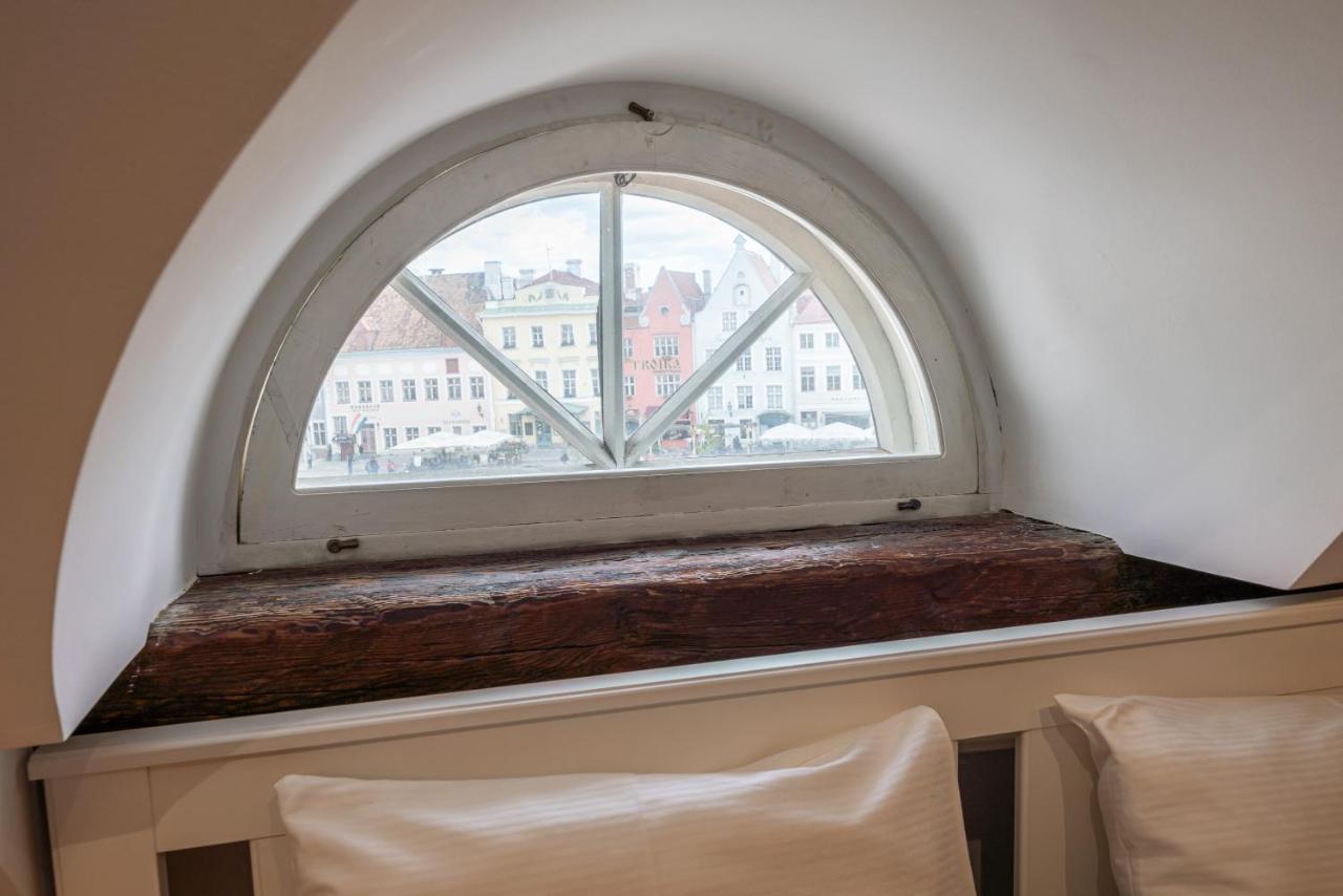 Old Town - Boutique Hall Square Apartment Tallinn Ngoại thất bức ảnh