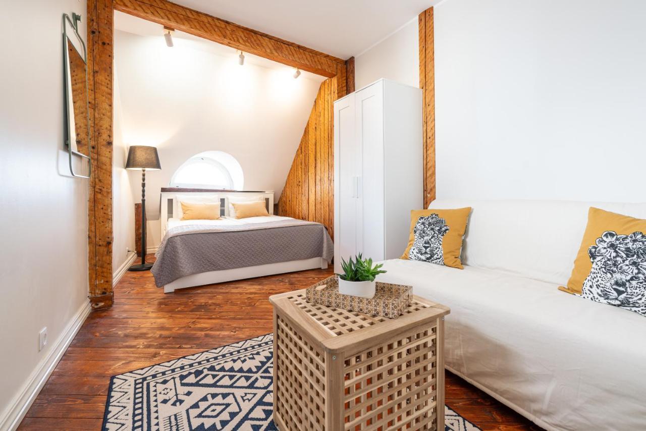 Old Town - Boutique Hall Square Apartment Tallinn Ngoại thất bức ảnh